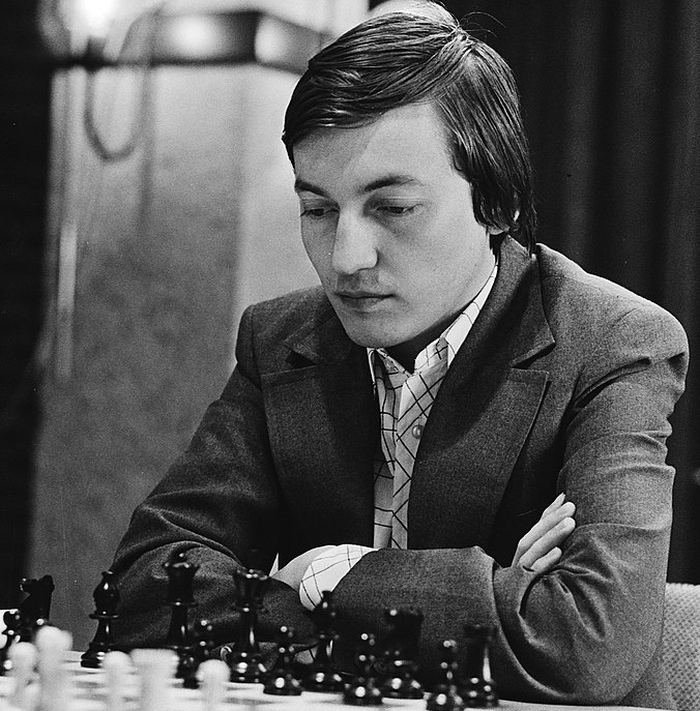 Partidas de xadrez: Tseshkovsky x Kasparov