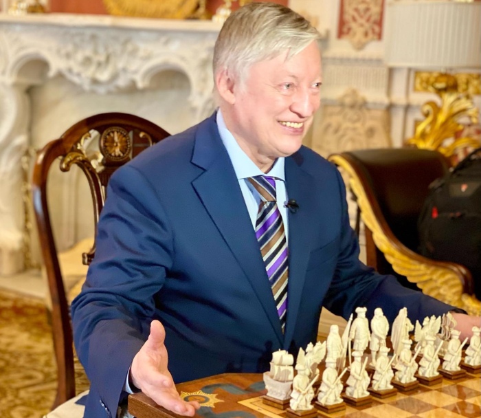 🔥 Anatoly Karpov, 12th world champion : Bossfight