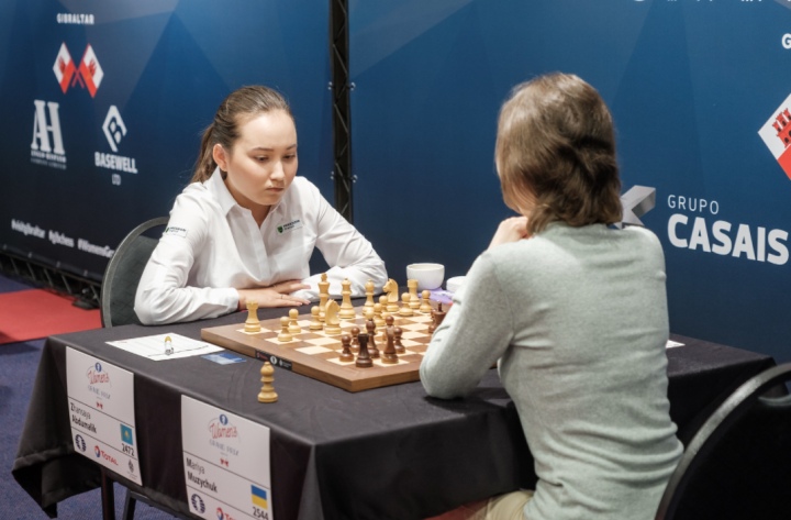 Humpy Koneru Maintains Leadership at Women's FIDE Grand Prix Leg