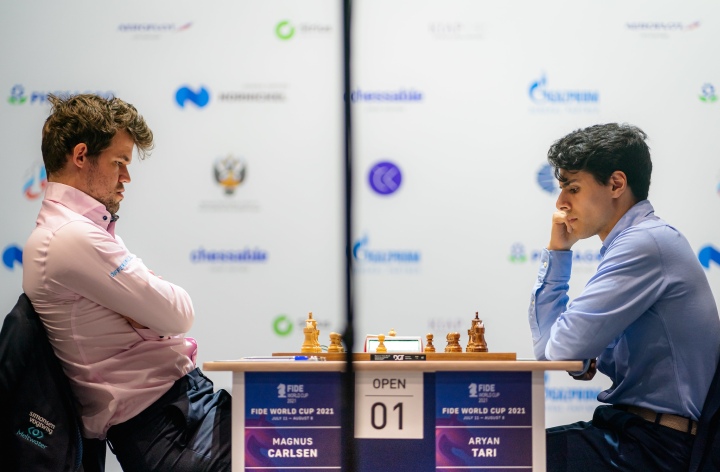 When Magnus Carlsen CRUSHED Anna Cramling 