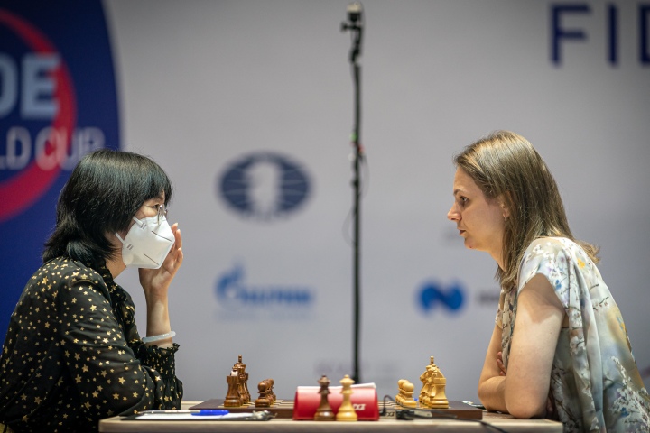 International Chess Federation on X: Former Women's World Champion and  winner of the 2021 FIDE Women's World Cup, GM Alexandra Kosteniuk, made the  ceremonial first move today in the game between Richard