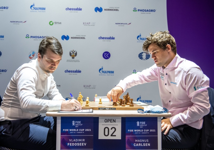 Magnus Carlsen vs GM Vladimir Fedoseev, Blitz Match 3+1, ChessCom