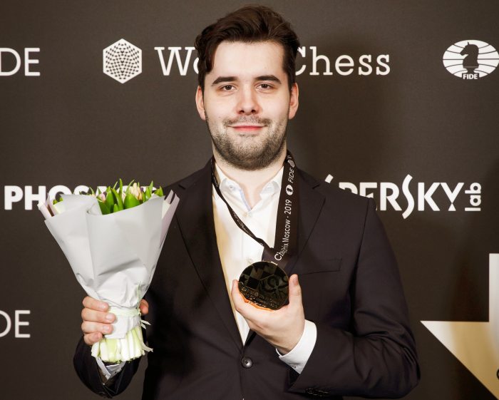 Nepomniachtchi wins Moscow Grand Prix