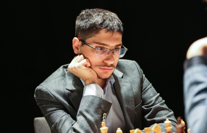 Grand Swiss: MVL and Sasikiran win, join the lead