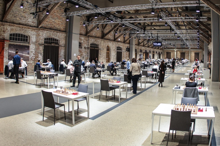 FIDE  Grand Swiss R8: Firouzja Increases Lead, Now World #4 