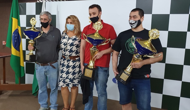 Mekhitarian Wins Brazil's Chess Championship