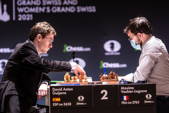 Fabiano Caruana vs Alireza Firouzja. 2021 FIDE Chess.com Grand Swiss Rd 9.  Those Pawns Man!! 