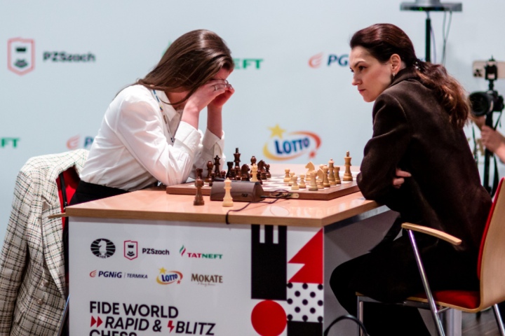 Koneru, Lei Beat Muzychuk Sisters As Women's Candidates Tournament Takes  Off 