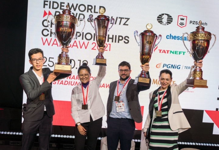 Carlsen Wins World Blitz Championship, Assaubayeva Defends Women's Title 