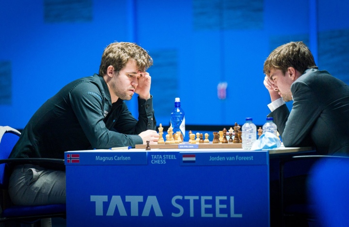 Carlsen and Rapport the winners of R2 of the 2022 Tata Steel Chess