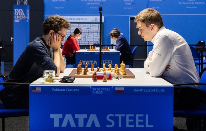 Tata Steel - R8: Carlsen supera Caruana em um dia de muitas vitórias 