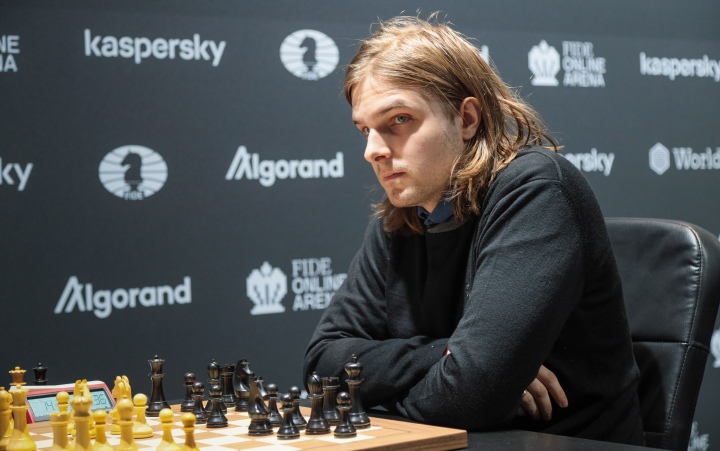 Hikaru Nakamura and Richard Rapport after the first semi-final of