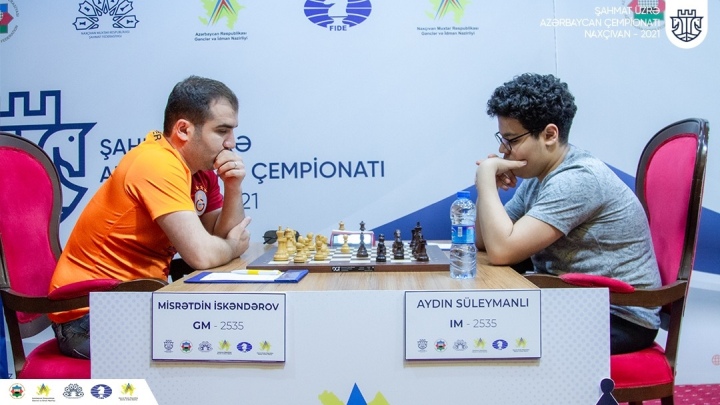 Al-Madinah Young Master - Aydin Suleymanli remporte la Coupe Young Master  d'Al-Madinah ! - Actualités / International - Europe Echecs