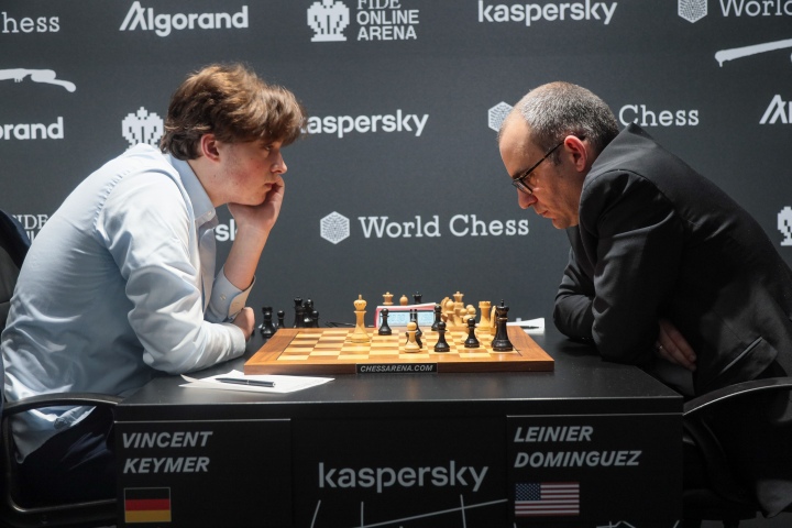 Vincent Keymer and Daniil Dubov after R5 of the FIDE Grand Prix 2022 in  Berlin