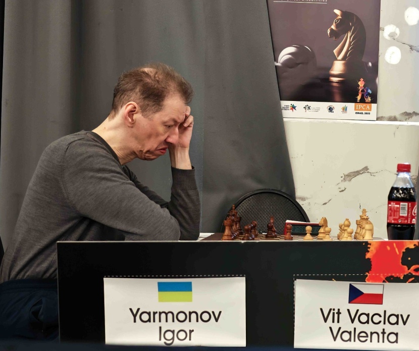 FIDE awards grants to Ukrainian seniors and disabled players