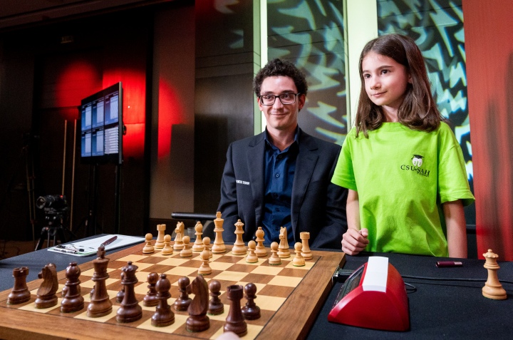 Shakhriyar Mamedyarov E Fabiano Caruana No Torneio De Xadrez Superbet Rapid  & Blitz Foto Editorial - Imagem de bucareste, romênia: 166653751