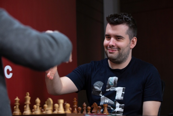 Hey Reddit, I'm Maxime Vachier-Lagrave (aka MVL), chess grandmaster, 3-time  French champion. AMA! : r/chess