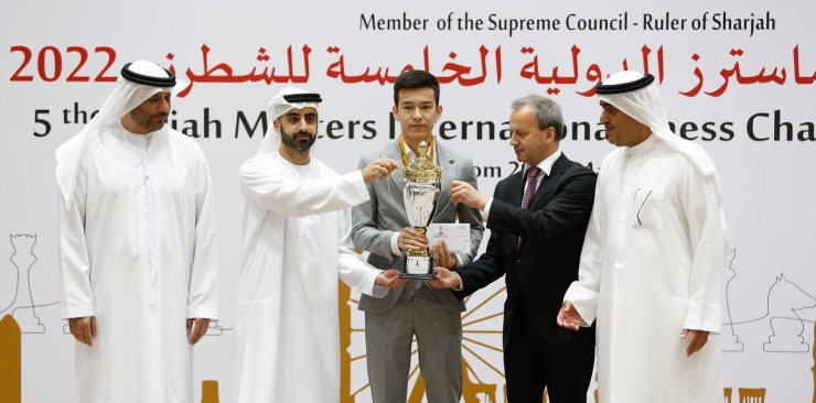 Al-Madinah Young Master - Aydin Suleymanli remporte la Coupe Young Master  d'Al-Madinah ! - Actualités / International - Europe Echecs