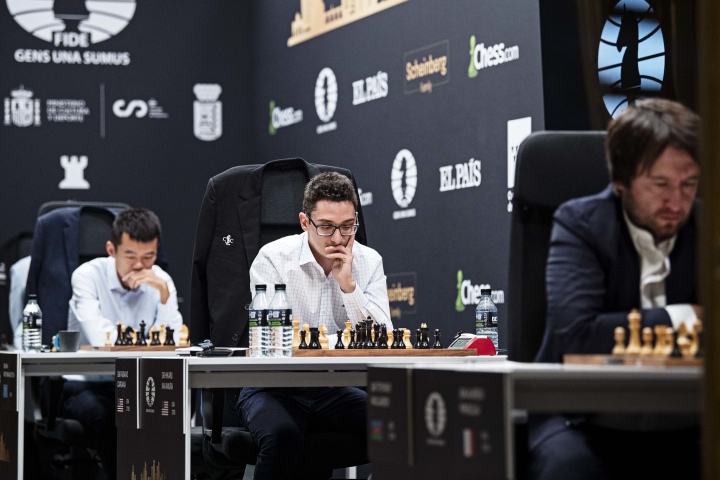 FIDE - International Chess Federation - Hikaru Nakamura defeats  Jan-Krzysztof Duda in 52 moves with White to move to a clear second place  (7½ out of 13) with one round to go.