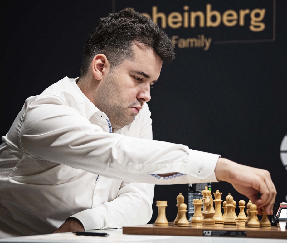 International Chess Federation on X: Ian Nepomniachtchi prevails against  Ding Liren in 29 moves and three and a half hours to seize the lead by  1½-½. #NepoDing 📷: Stev Bonhage  /