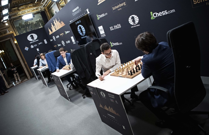 2022 FIDE Candidates, Alireza vs Caruana