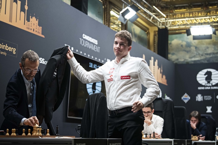 Candidates 2022 round 9: Radjabov roars to victory, all but ending  Nakamura's hopes - Dot Esports