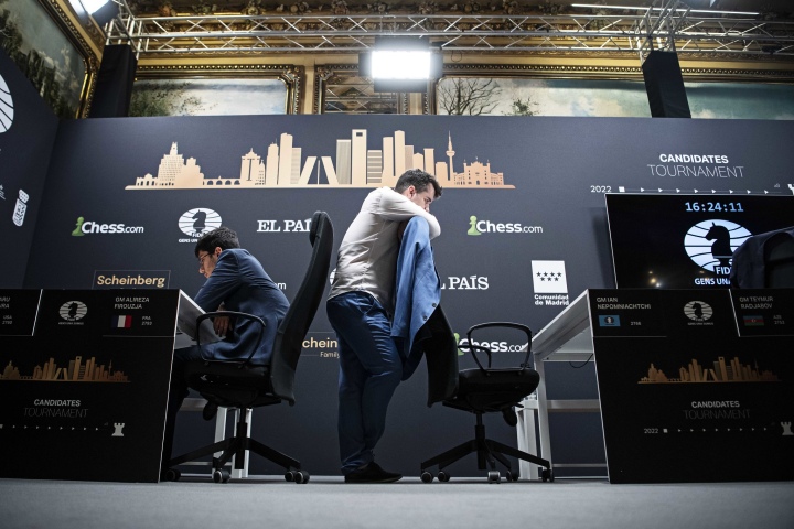 Can Duda Hold Off Fabiano's Bid To Upset First Place Nepo?, 2022 FIDE  Candidates