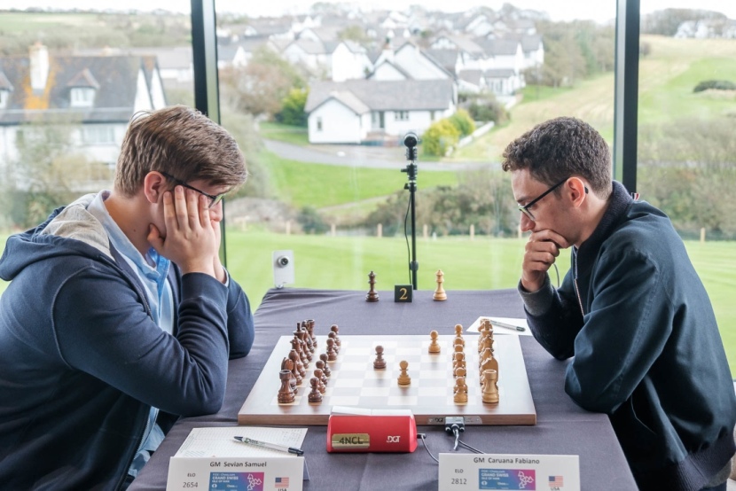 Magnus Carlsen realises he's blundered into checkmate!