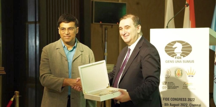 Mikheil Chkhenkeli granted an honorary award by FIDE
