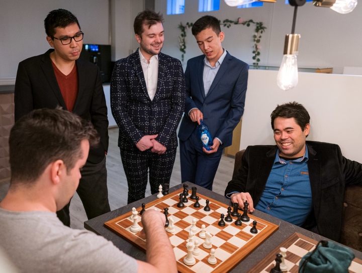 Wesley So fights to stay in top 10 of chess rankings