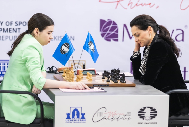 Aleksandra Goryachkina and Tan Zhongyi Make Third Draw at FIDE