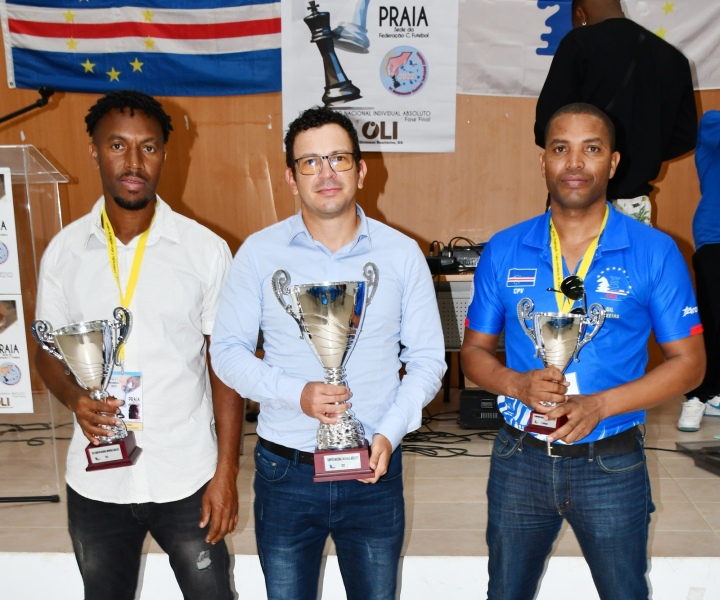 From left to right - Runners Up António David Anes, winner IM Mariano Ortega and third place Gil Teixeira. 2022 Cape Verde Champion