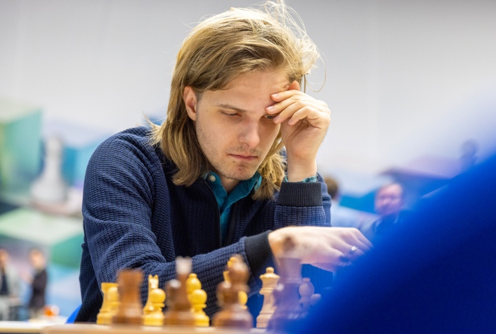 Abdusattorov leads the Tata Steel Masters with 6/8 going into the second  rest day