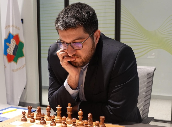 Anish Giri downs Fabiano Caruana to grab share of Group B lead at Chessable  Masters