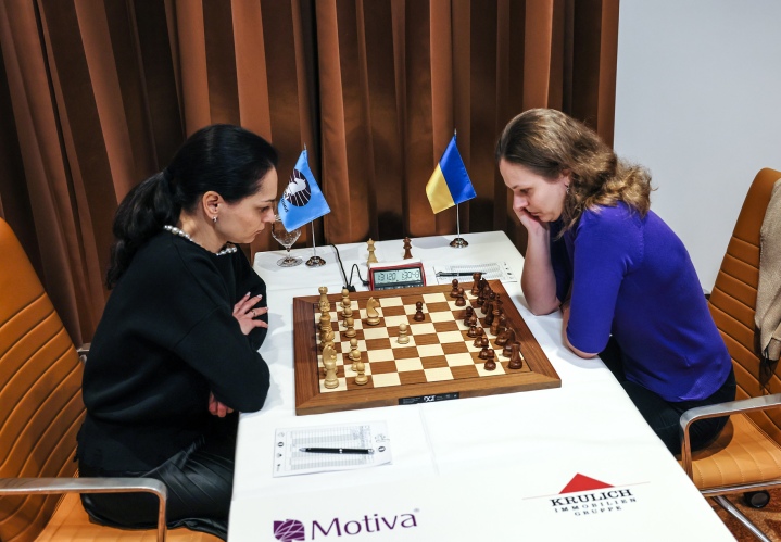 C. Ronaldo - Cristiano with chess champion Anna Muzychuk.
