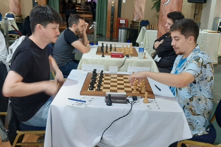 The chess games of Andres Rodriguez Vila