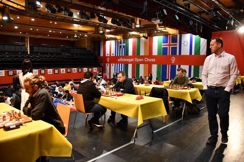 The 4th edition of EL LLOBREGAT OPEN CHESS TOURNAMENT is underway. - El  Llobregat Open Chess Tournament