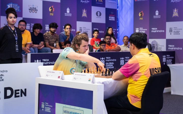 Anand Gains 4th Victory, But Team Duda Defeats Leaders 