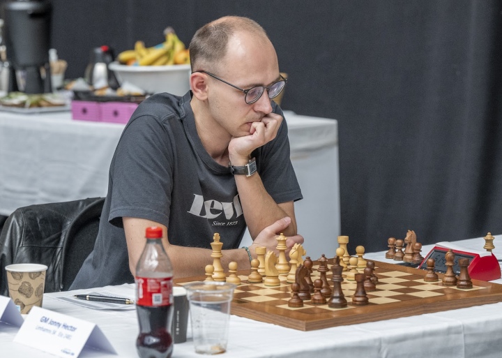 Today one of the best swedish players of all time tried out our solution  for live streaming chess games during an exhibition! : r/chess