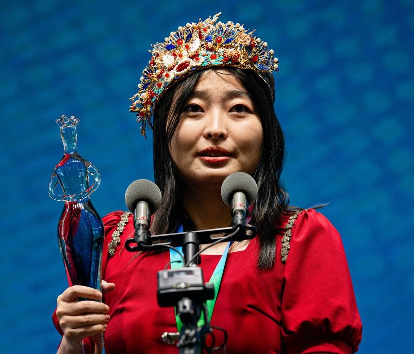 Ju Wenjun crowned with her fourth WC title: "There are many memorable moments, and this is one of them"