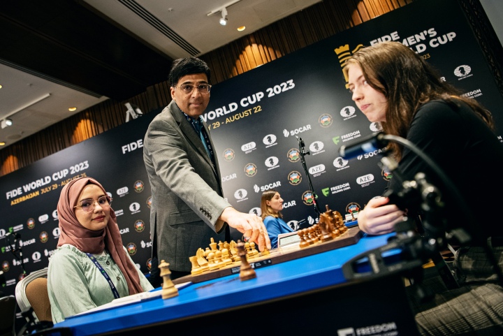 International Chess Federation on X: This is the famous two-mover