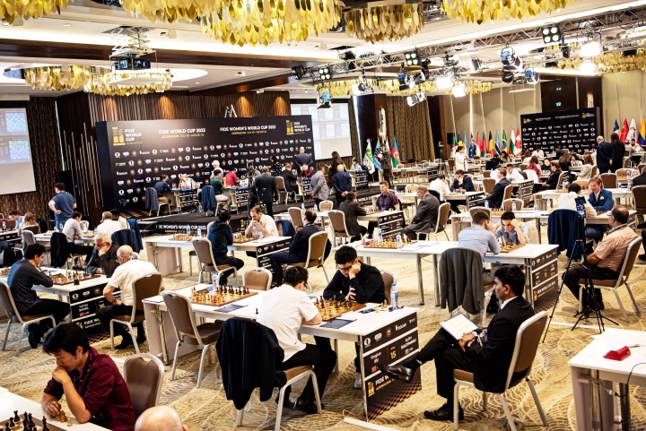 Tiebreaks last six hours at the FIDE World Cup in Baku