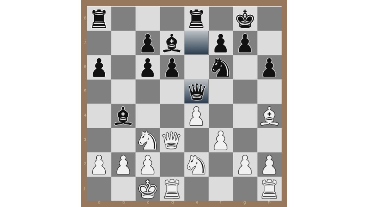 Magnus Carlsen spends 40 seconds to make his first move against Ian Ne