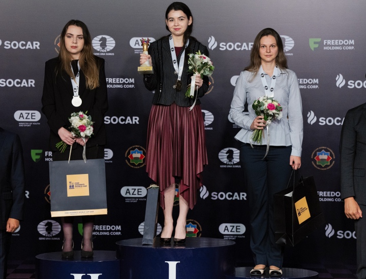 Aleksandra Goryachkina Pursues Leader at Women's FIDE Grand Prix Leg