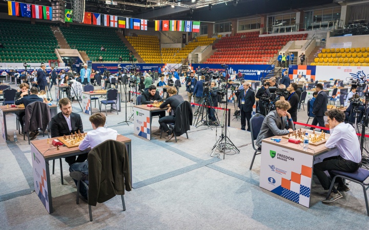 Clash of chess titans in Düsseldorf: World Rapid Team Championship