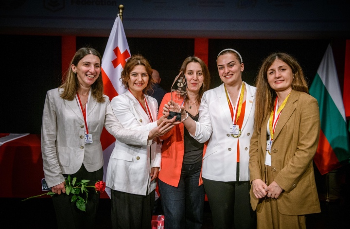 Georgian Women's Chess Team Wins Silver Medal of 44th Chess Olympiad -  Georgia Today