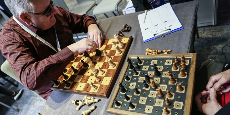 Watch: Blindfolded Chess