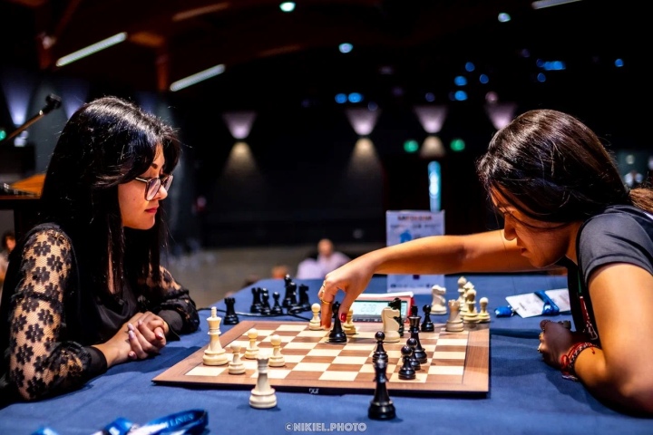 World Junior Rapid Chess Champions: Raunak and Govhar