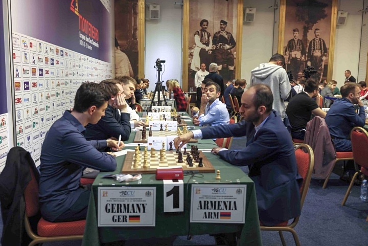 Close race after four rounds at World Youth Chess Championship 2023