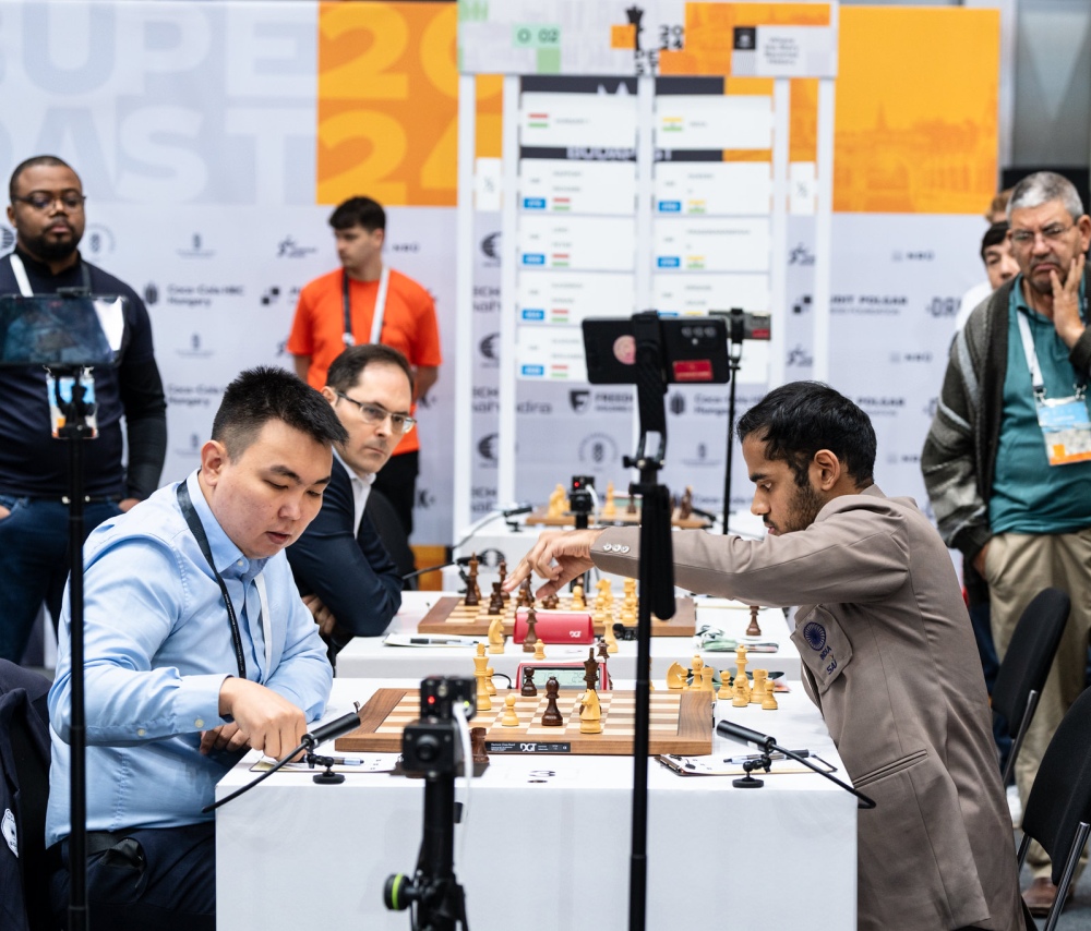 45th Chess Olympiad R06: India emerges as sole leader in both sections